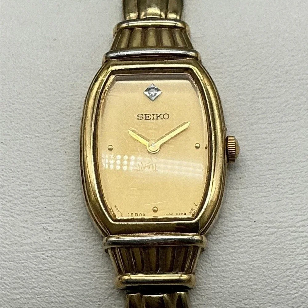 Vintage Seiko Womens Watch 16mm Gold Tone 1N00-0AP0 New Battery 6.75